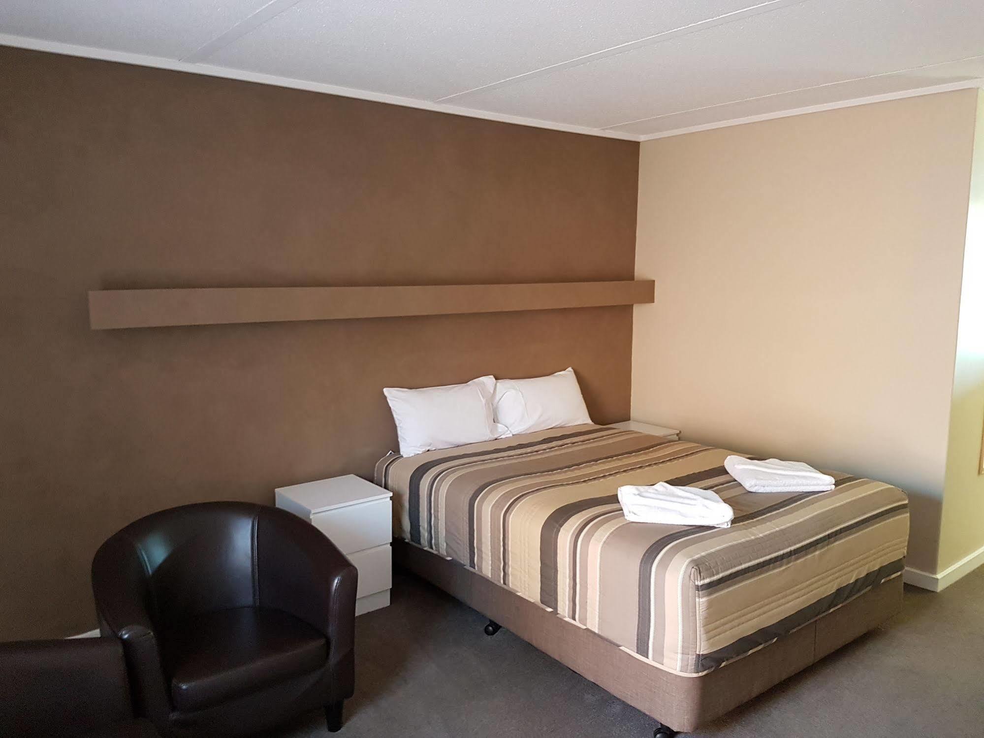 Mid City Plantation Motel Mildura Extérieur photo